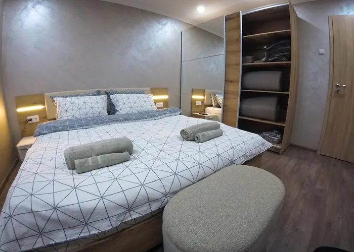 Guest Lencho Apartment Anton